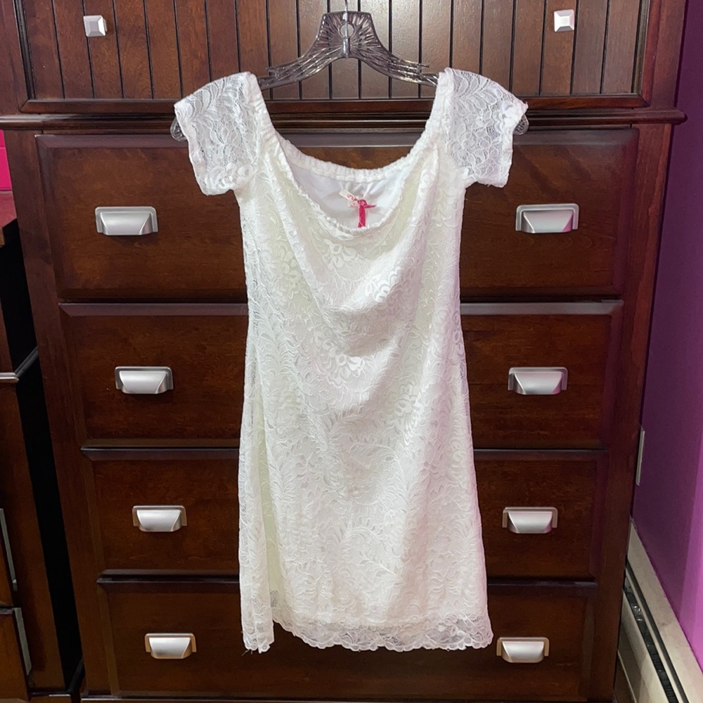 Ivory Lace Off-Shoulder Dress 🦢 NWT - Picture 1 of 5